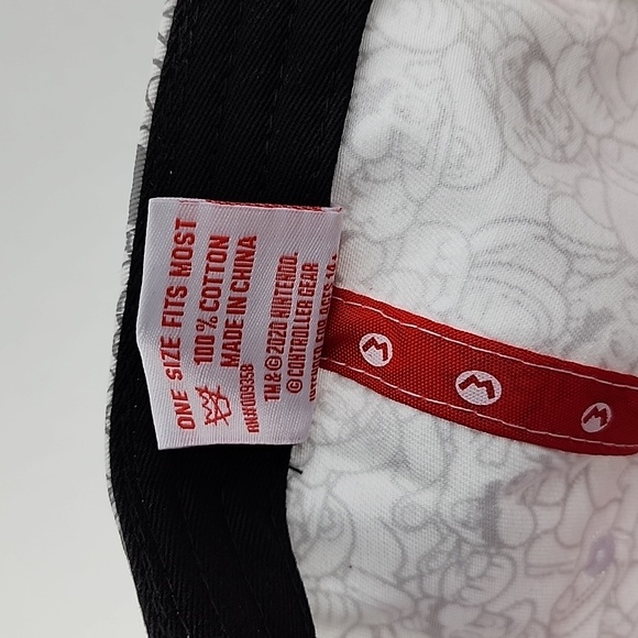 Nintendo Super Mario Snapback Adjustable Hat Cap Red White OS Fits Most - Picture 13 of 15